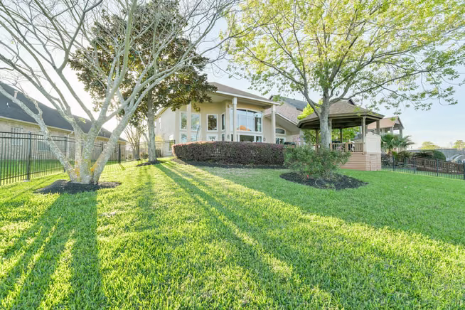 Photo 5 of 309 Harbor Circle, Montgomery, TX