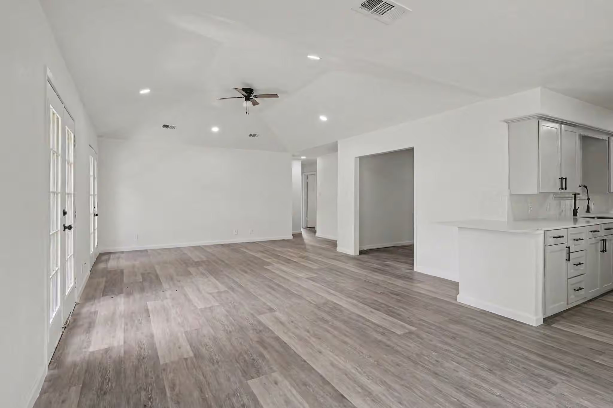 Photo 4 of 2621 Truman Circle, Rosenberg, TX