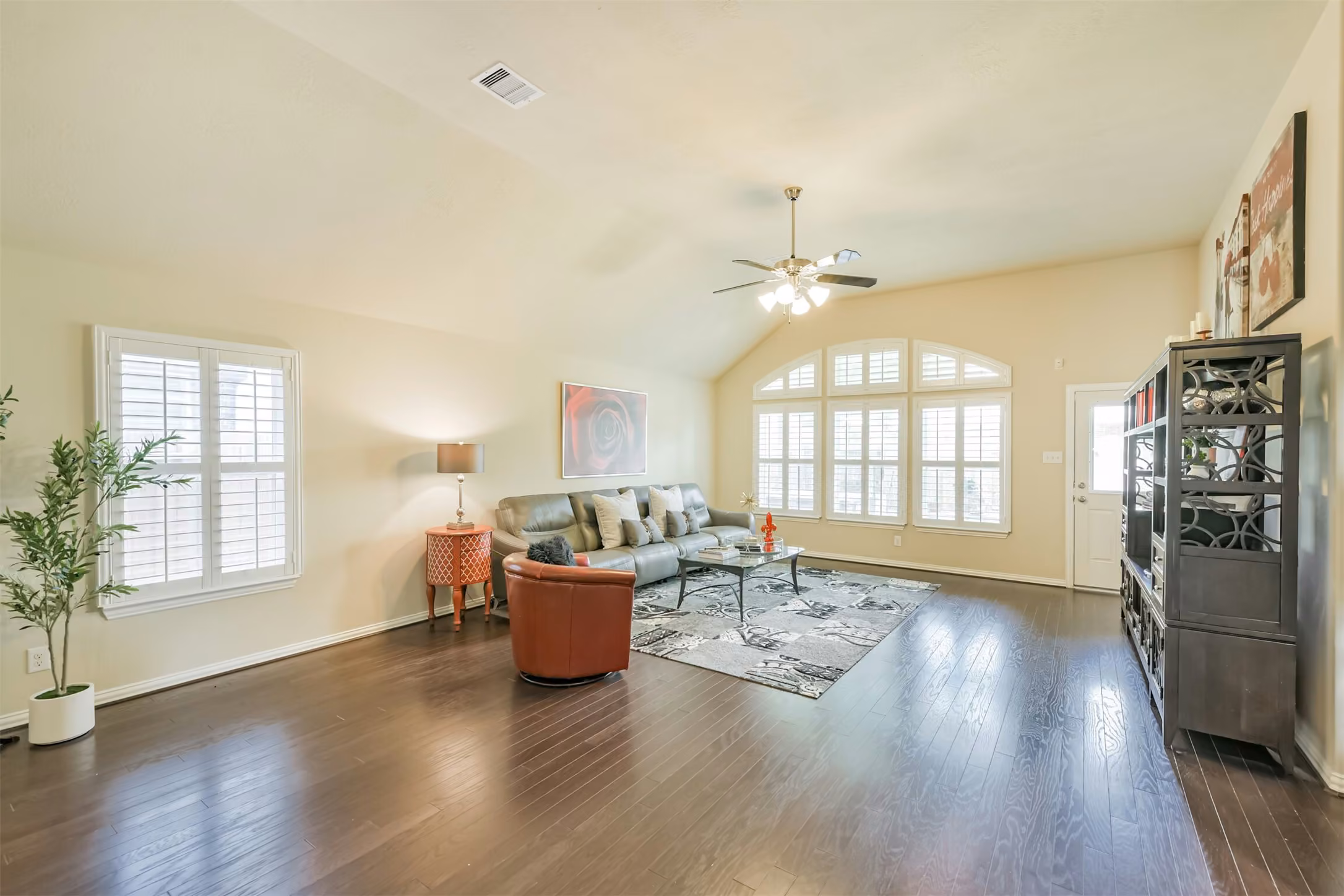Photo 7 of 9715 Lockhart Reach Lane, Humble, TX