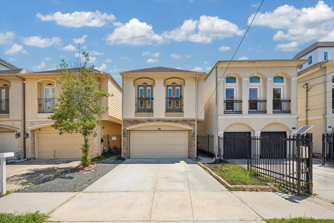 Photo of 5513 Petty Street C, Houston, TX
