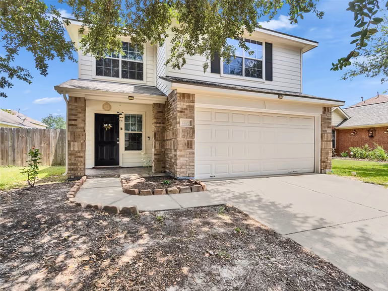Photo 4 of 4423 Plumeria Avenue, Baytown, TX