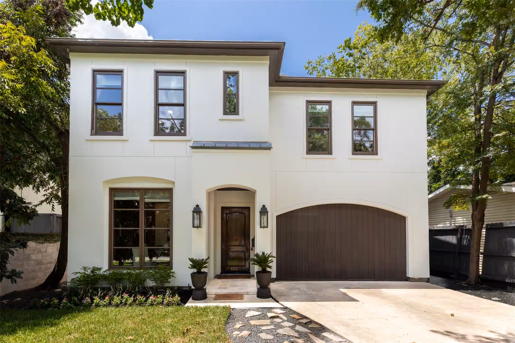 Photo 2 of 6236 Community Drive, Houston, TX
