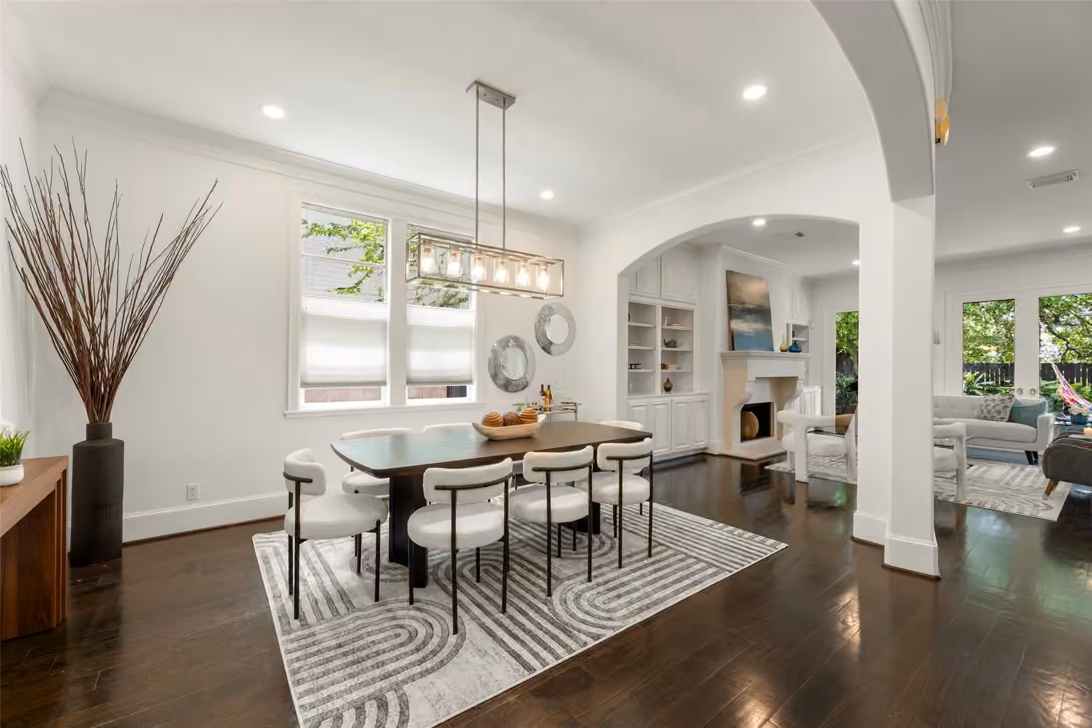 Photo 5 of 6236 Community Drive, Houston, TX