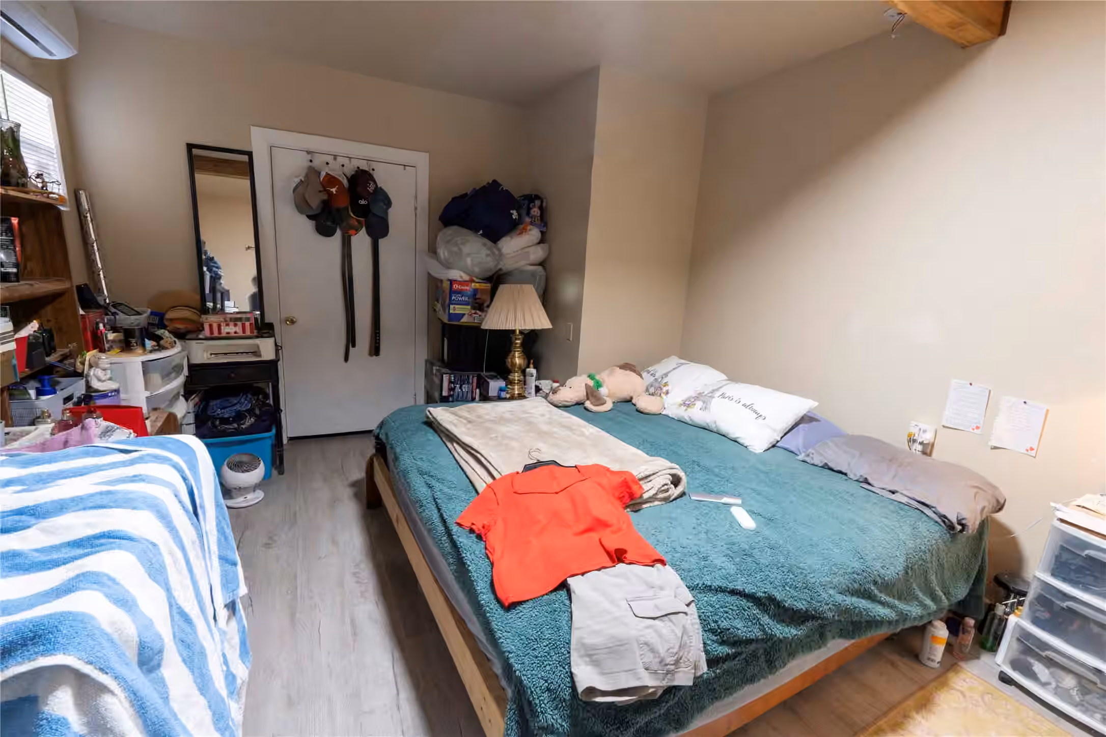 Photo 4 of 11128 Forrest Valley Drive, Houston, TX