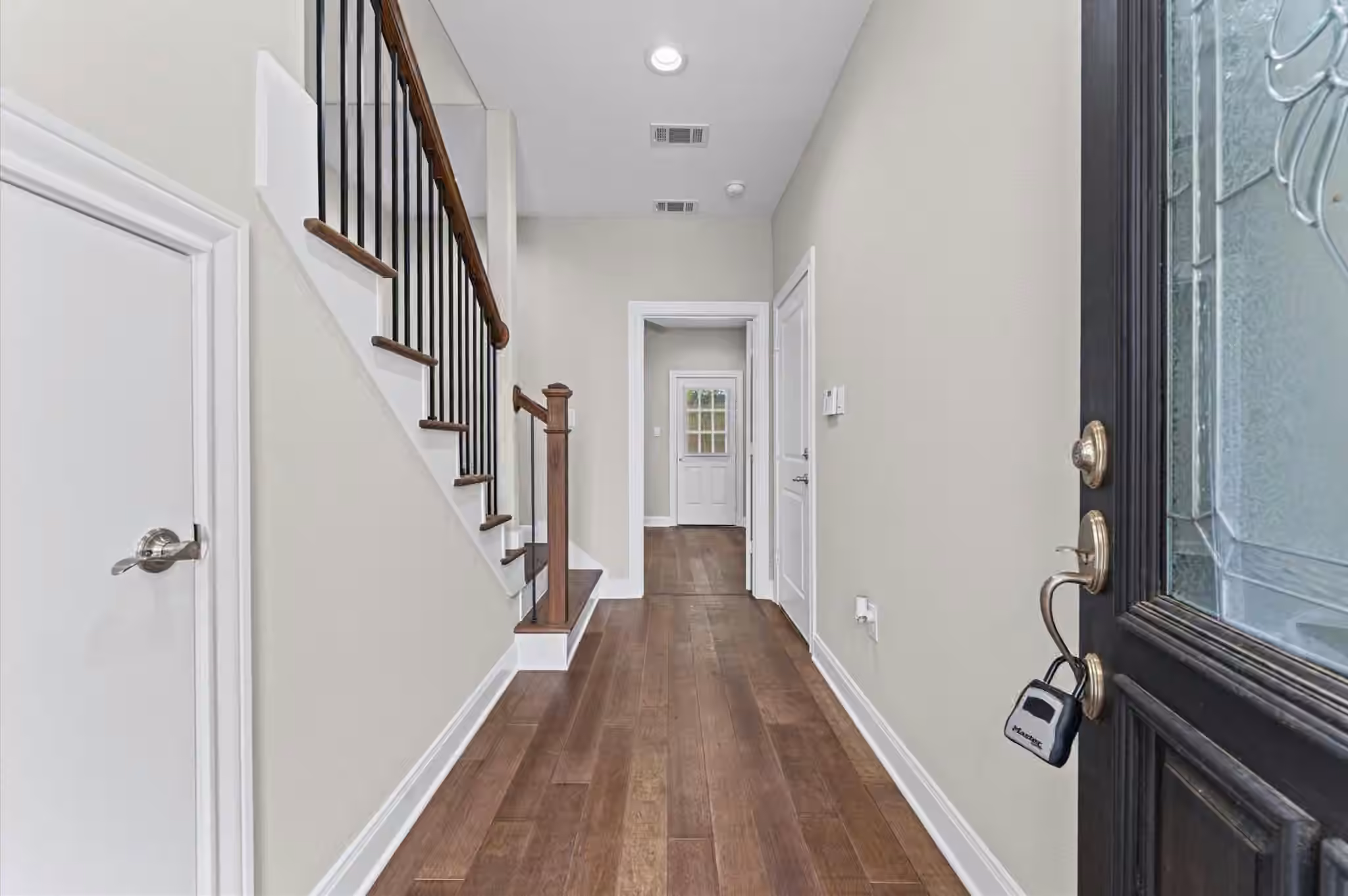 Photo 5 of 3339 Beverly Forest Drive, Houston, TX