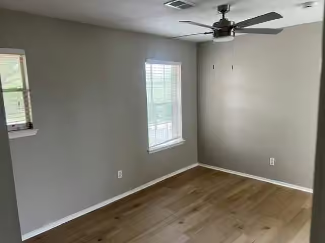 Photo 5 of 5810 Westminster Village Drive, Houston, TX