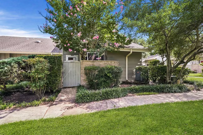 Photo of 12918 Wirevine Lane, Houston, TX