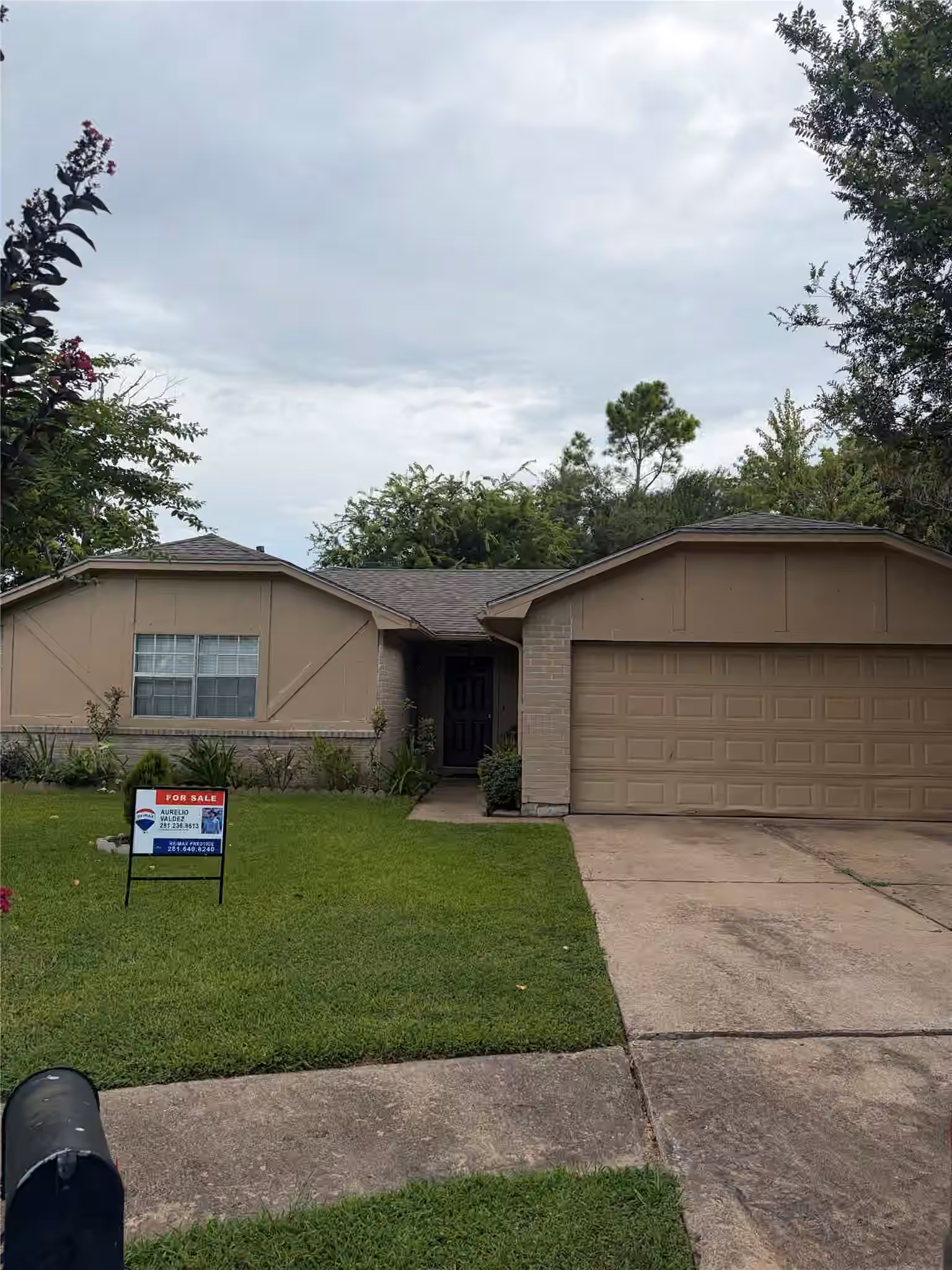 Photo of 16715 Alametos Drive, Houston, TX