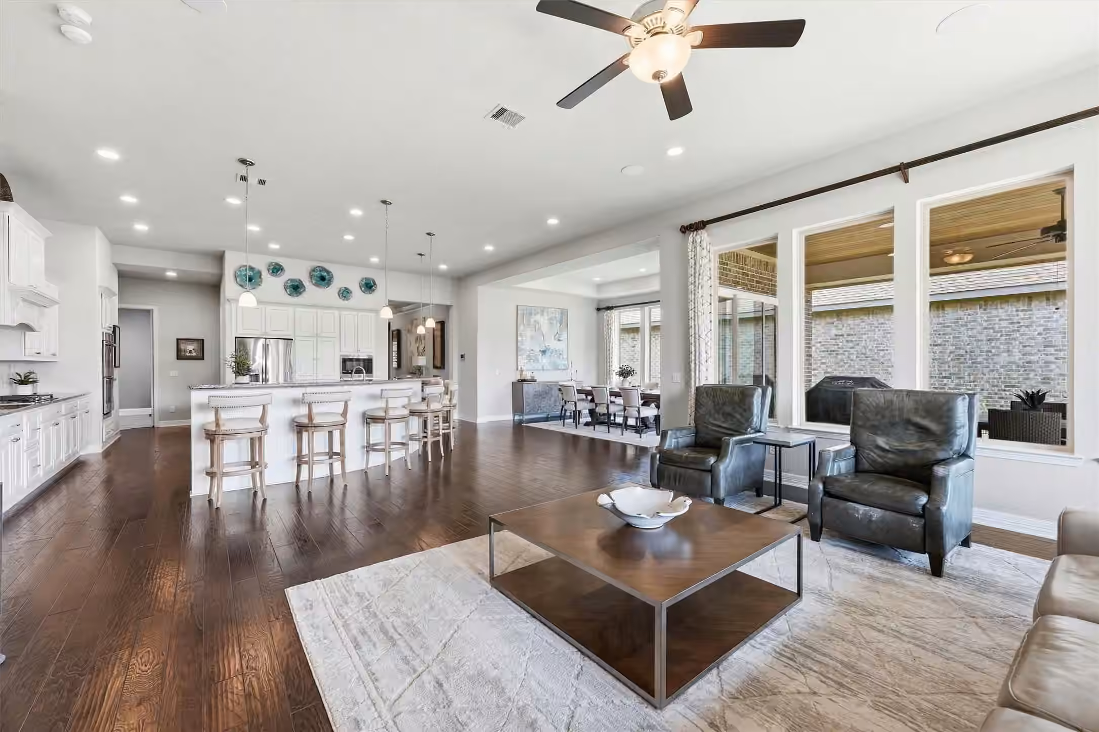 Photo 3 of 114 N Braided Branch Drive, Tomball, TX