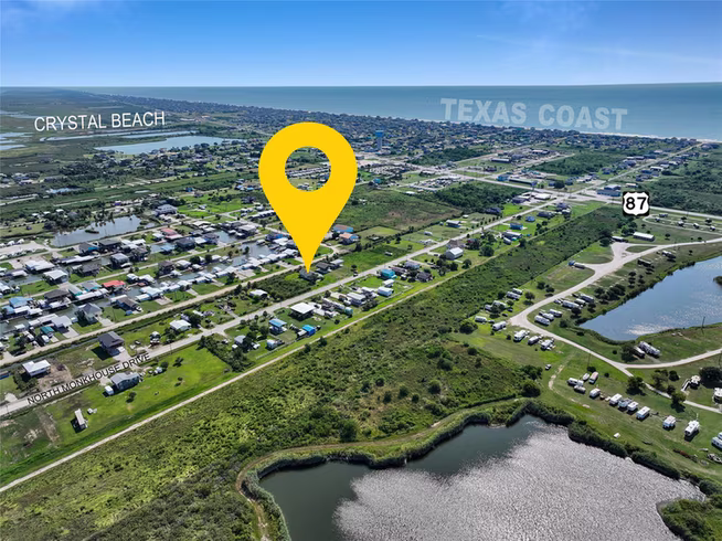 Photo 3 of 1120 N Monkhouse Drive, Crystal Beach, TX