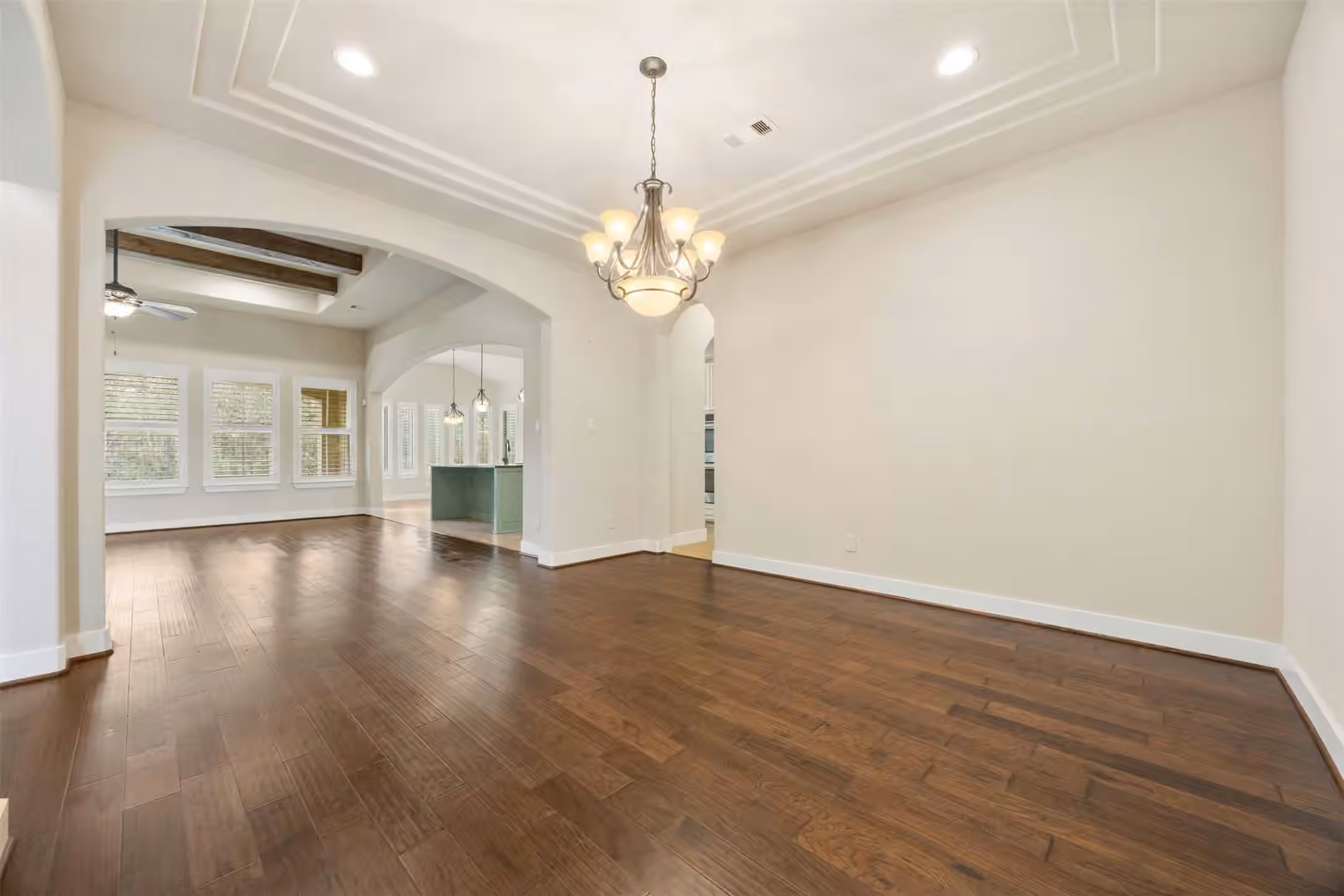 Photo 5 of 6515 Fraser Point Court, Spring, TX
