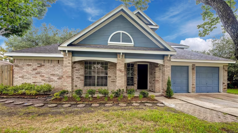 Photo 3 of 16811 Anna Green Street, Houston, TX
