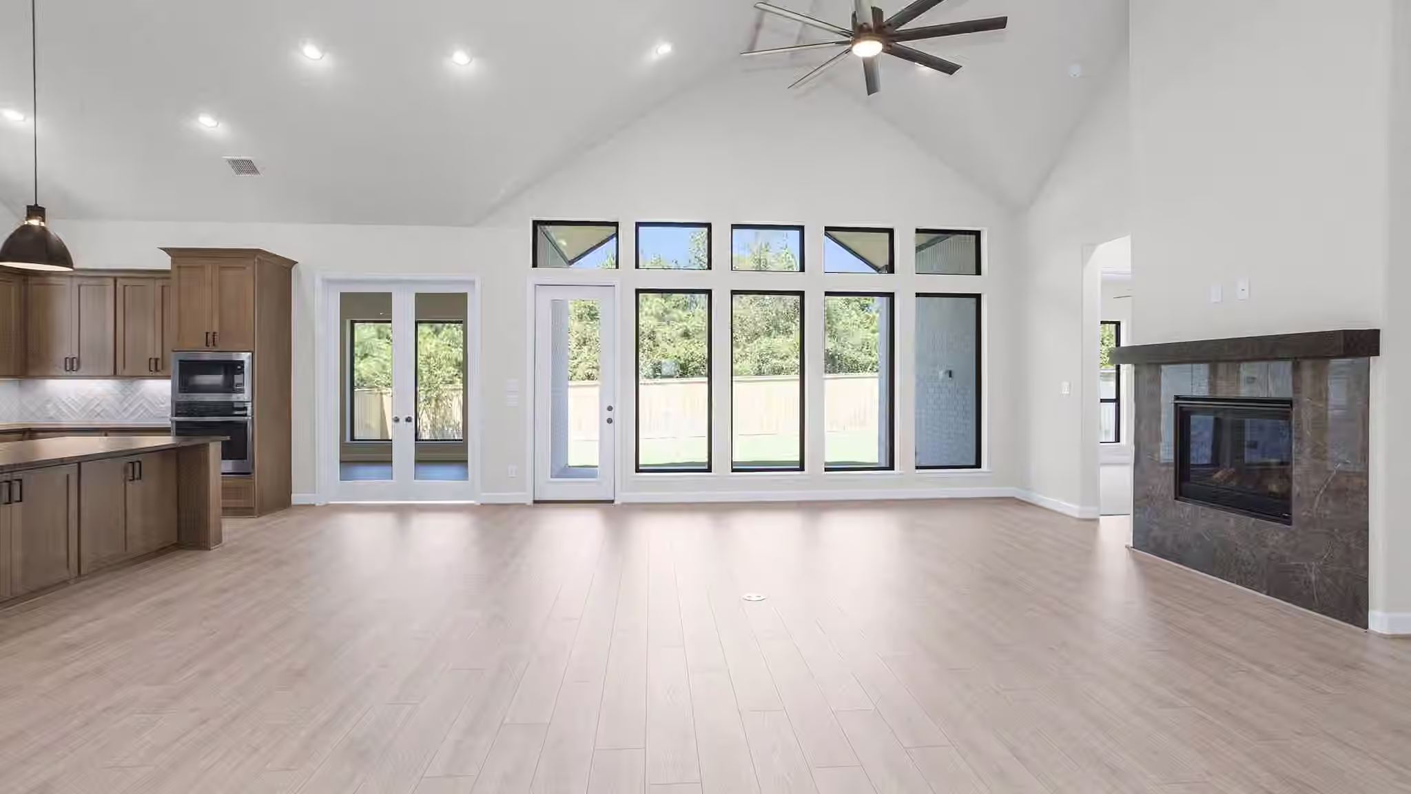 Photo 3 of 26720 Stockton Trail, Magnolia, TX