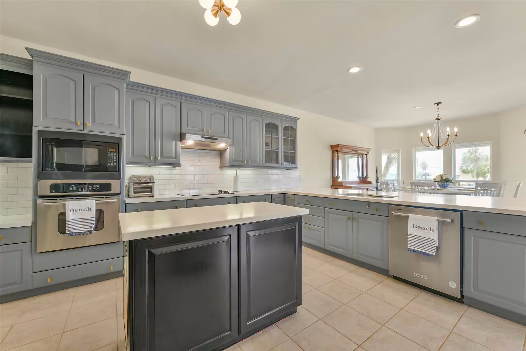 Photo of 4115 Buccaneer Boulevard, Galveston, TX