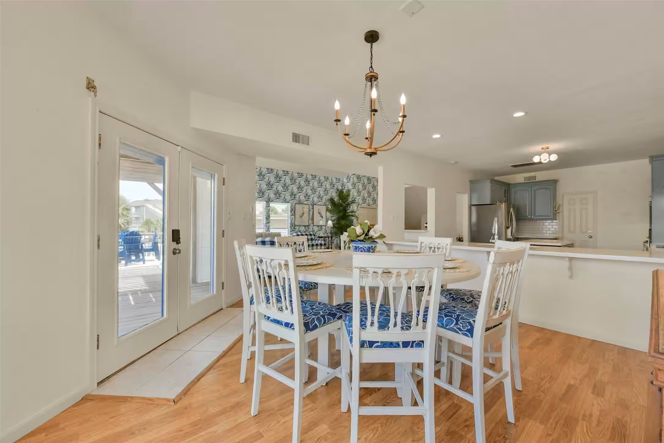 Photo 7 of 4115 Buccaneer Boulevard, Galveston, TX
