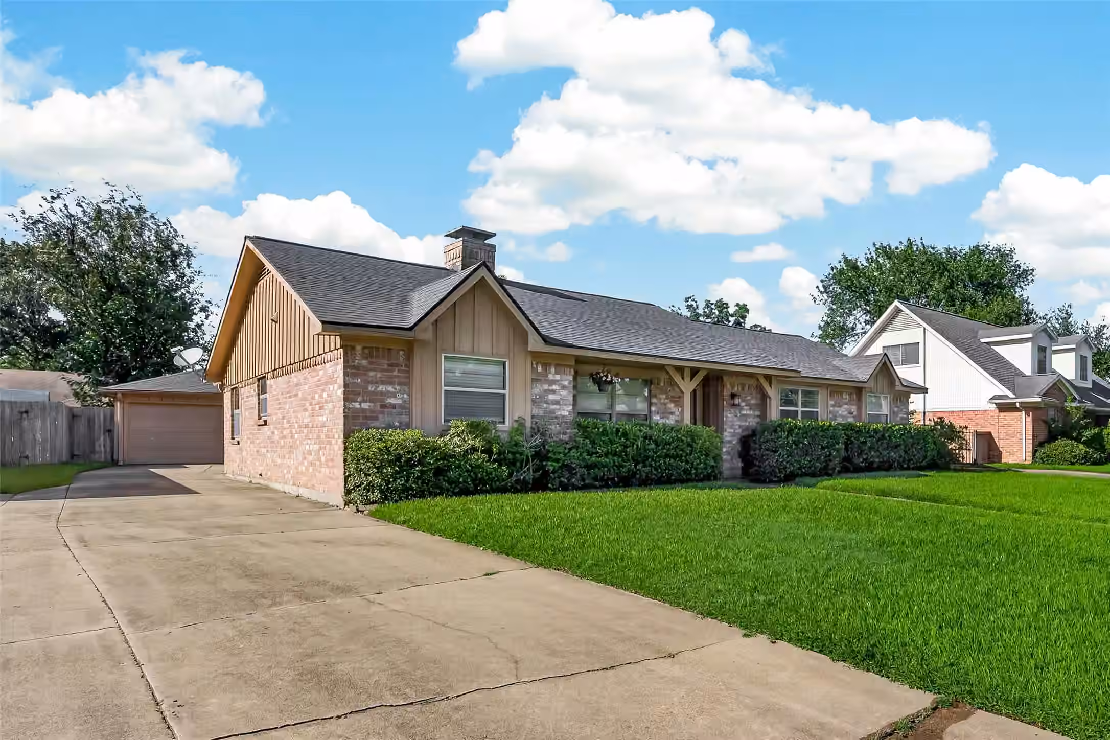 Photo 3 of 22110 Provincial Boulevard, Katy, TX