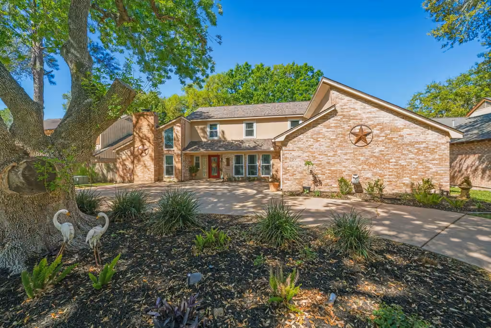 Photo 3 of 3322 Point Clear Drive, Missouri City, TX