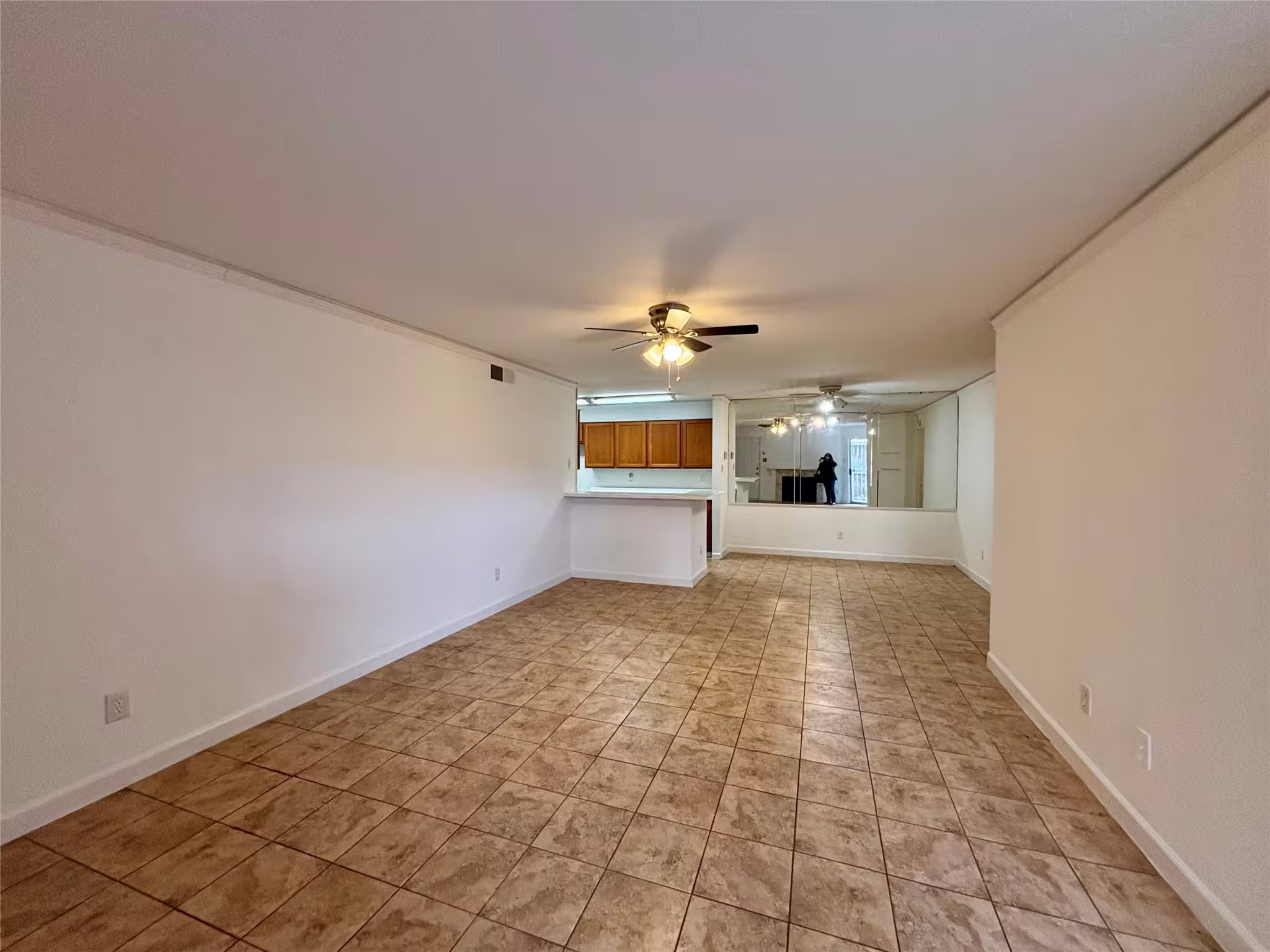 Photo 3 of 8287 Creekbend Drive 8287, Houston, TX