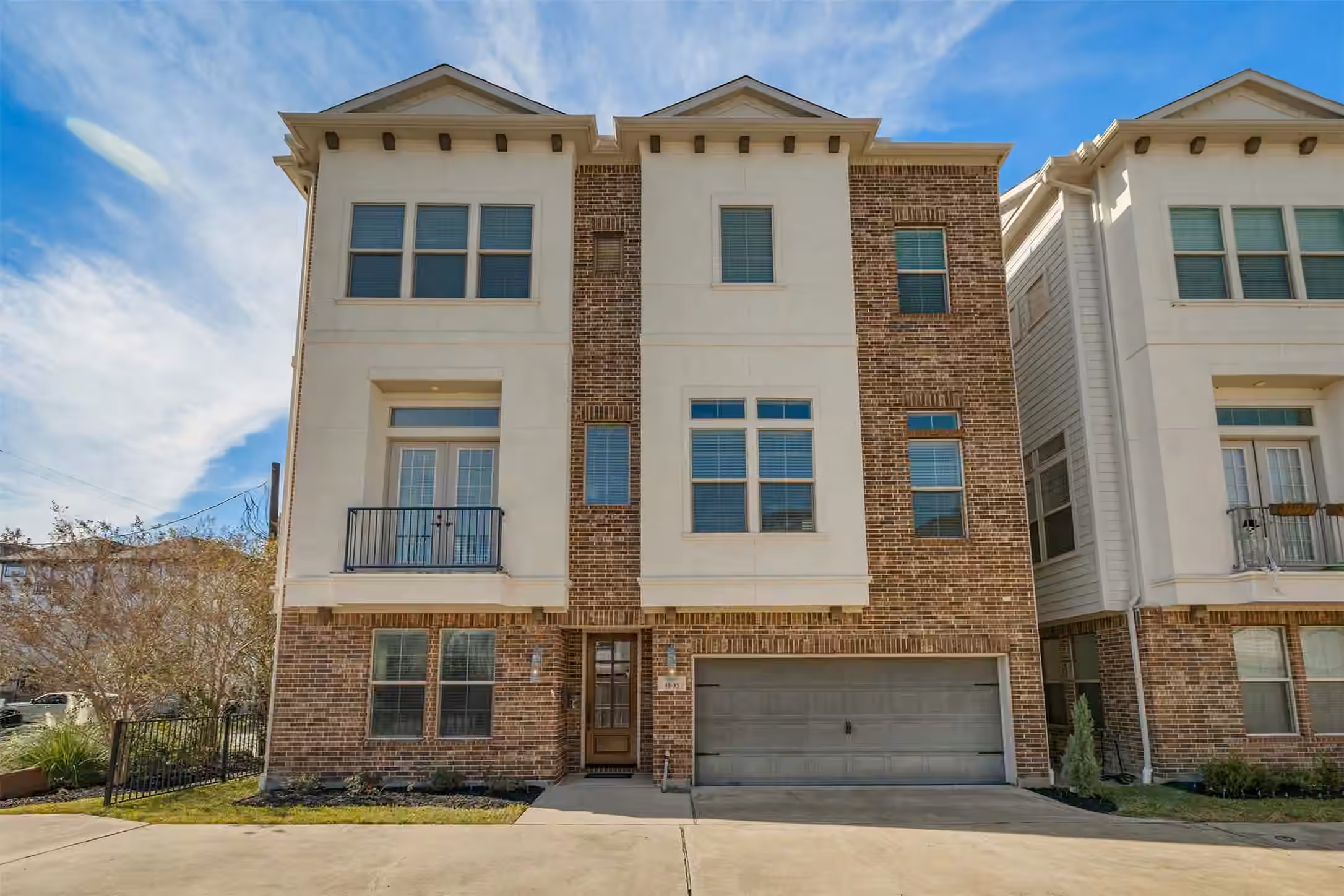 Photo 2 of 4003 Beacon Fisher Drive, Houston, TX