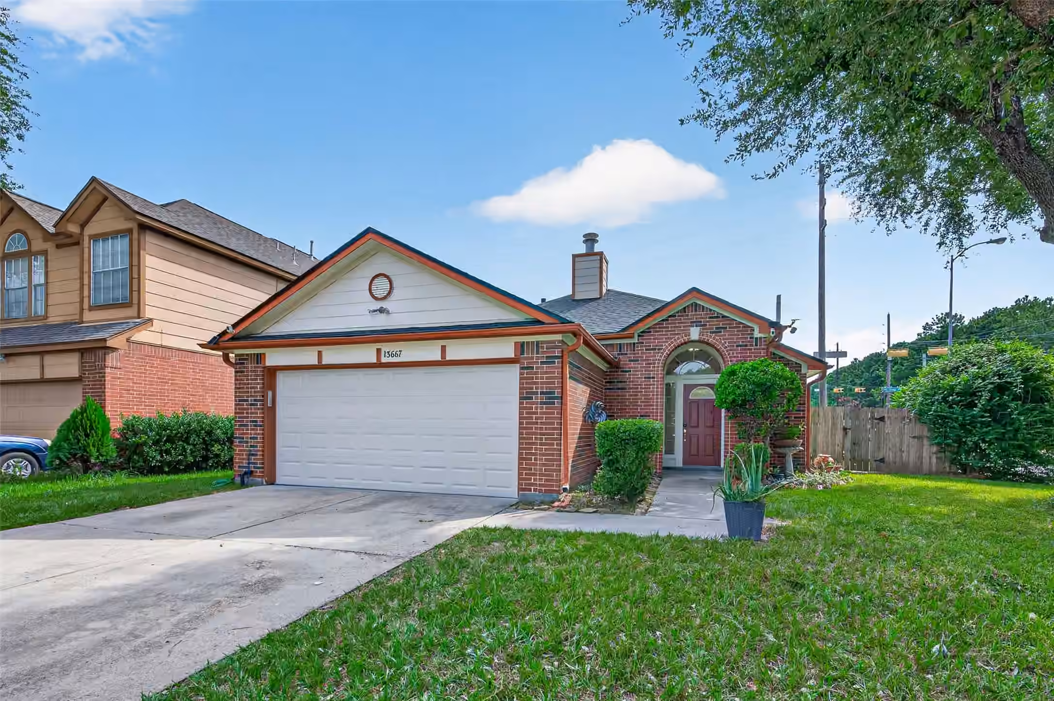 Photo 2 of 13667 Paxton Drive, Houston, TX