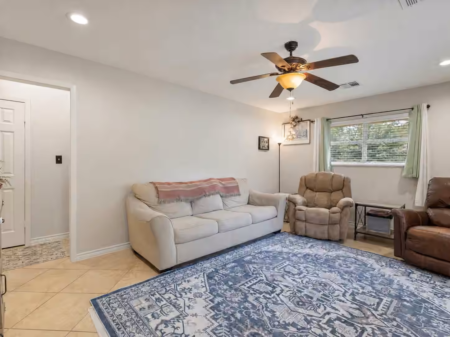 Photo 5 of 4108 Crescent Drive, Bay City, TX