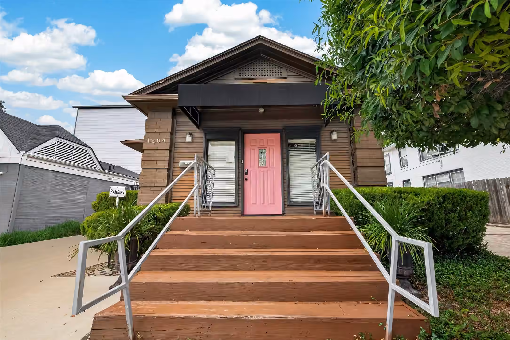 Photo of 1204 W Gray Street, Houston, TX 77019