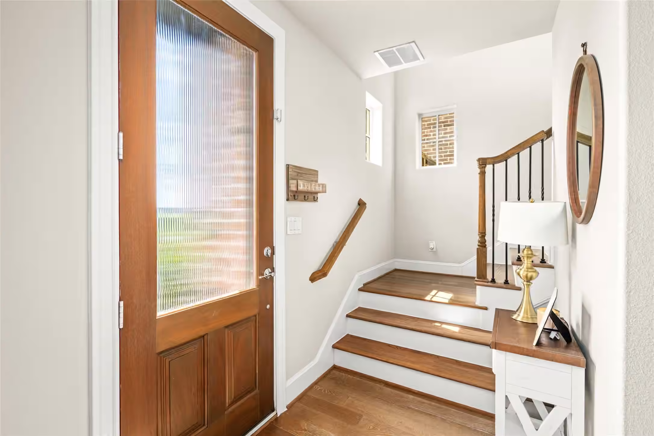 Photo 6 of 8668 Emnora Lane, Houston, TX