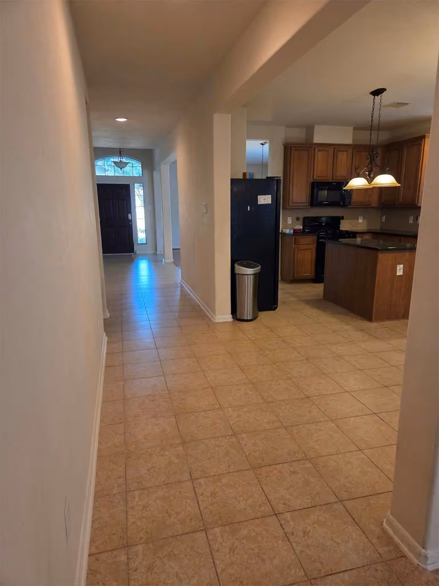 Photo 4 of 7402 Compass Rose Drive, Richmond, TX