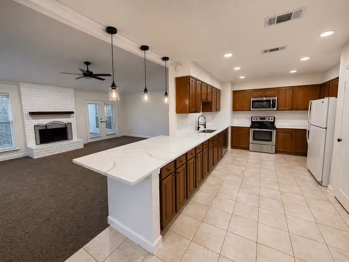 Photo 5 of 3403 Honey Creek Drive, Houston, TX