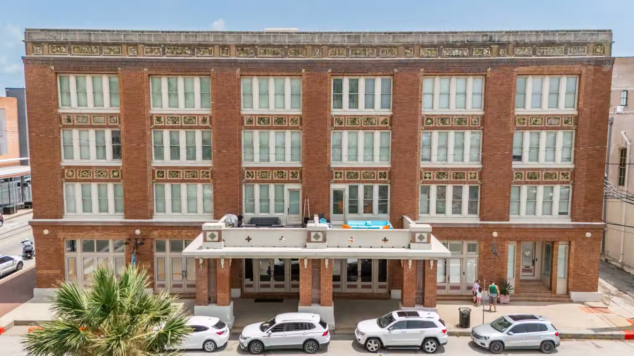 Photo 2 of 202 25th Street 202, Galveston, TX