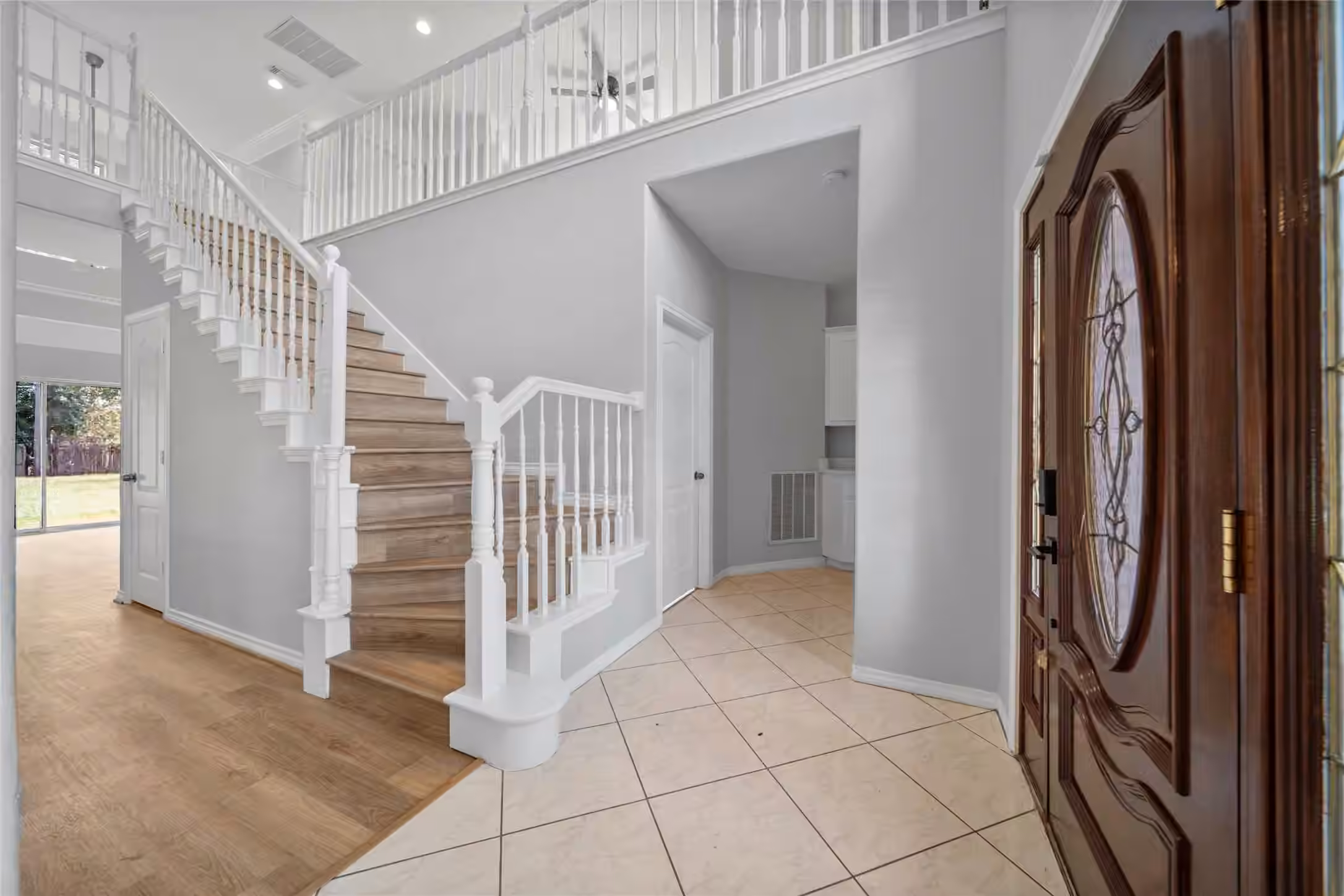 Photo 5 of 17603 W Fawn River Circle, Spring, TX