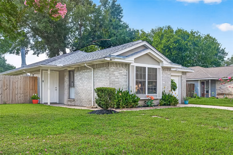 Photo of 6718 Bluebottle Lane, Katy, TX