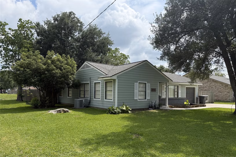 Photo 2 of 3116 12th Street, Bay City, TX