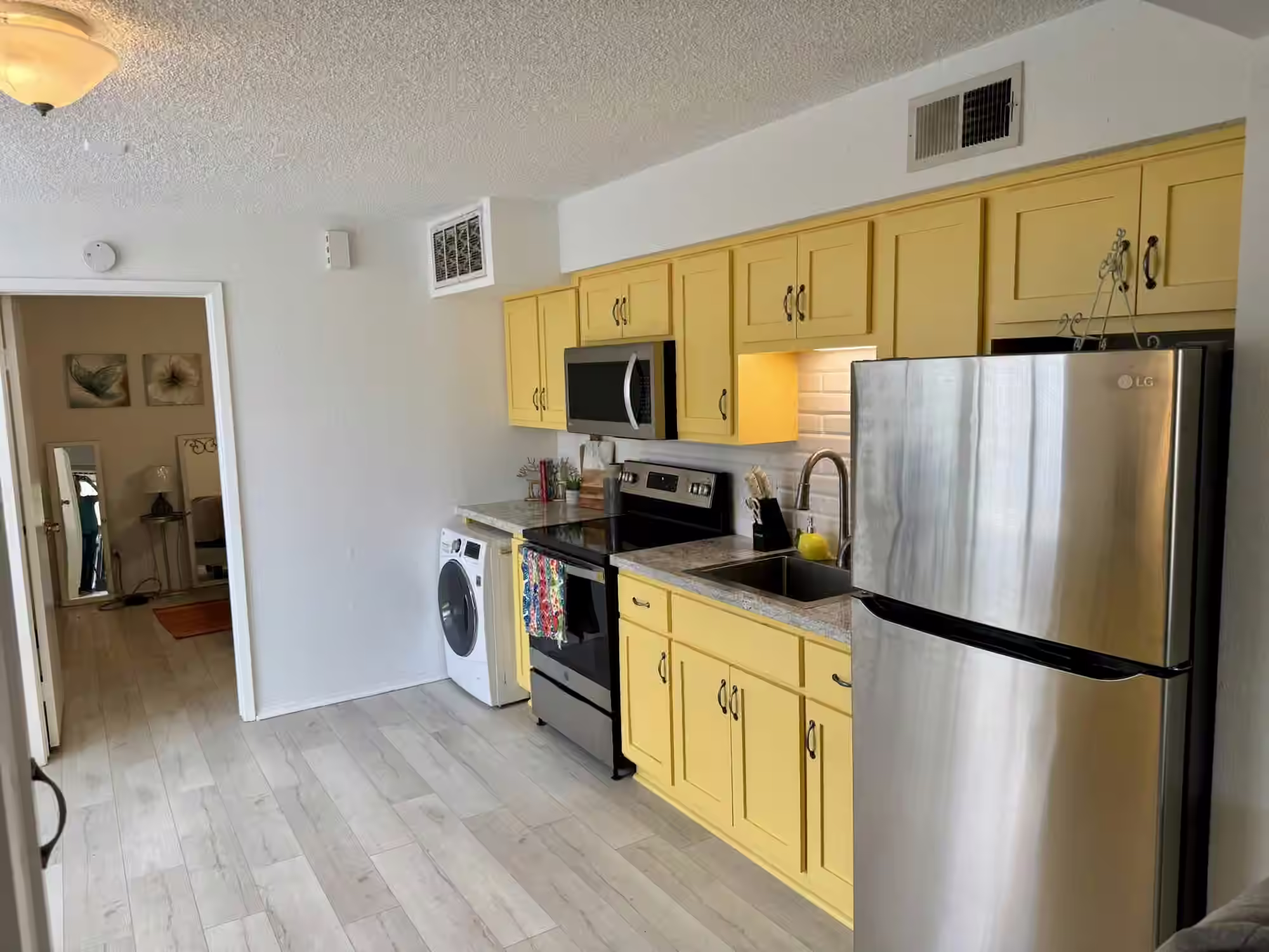 Photo 2 of 12900 Walden Road 820, Montgomery, TX