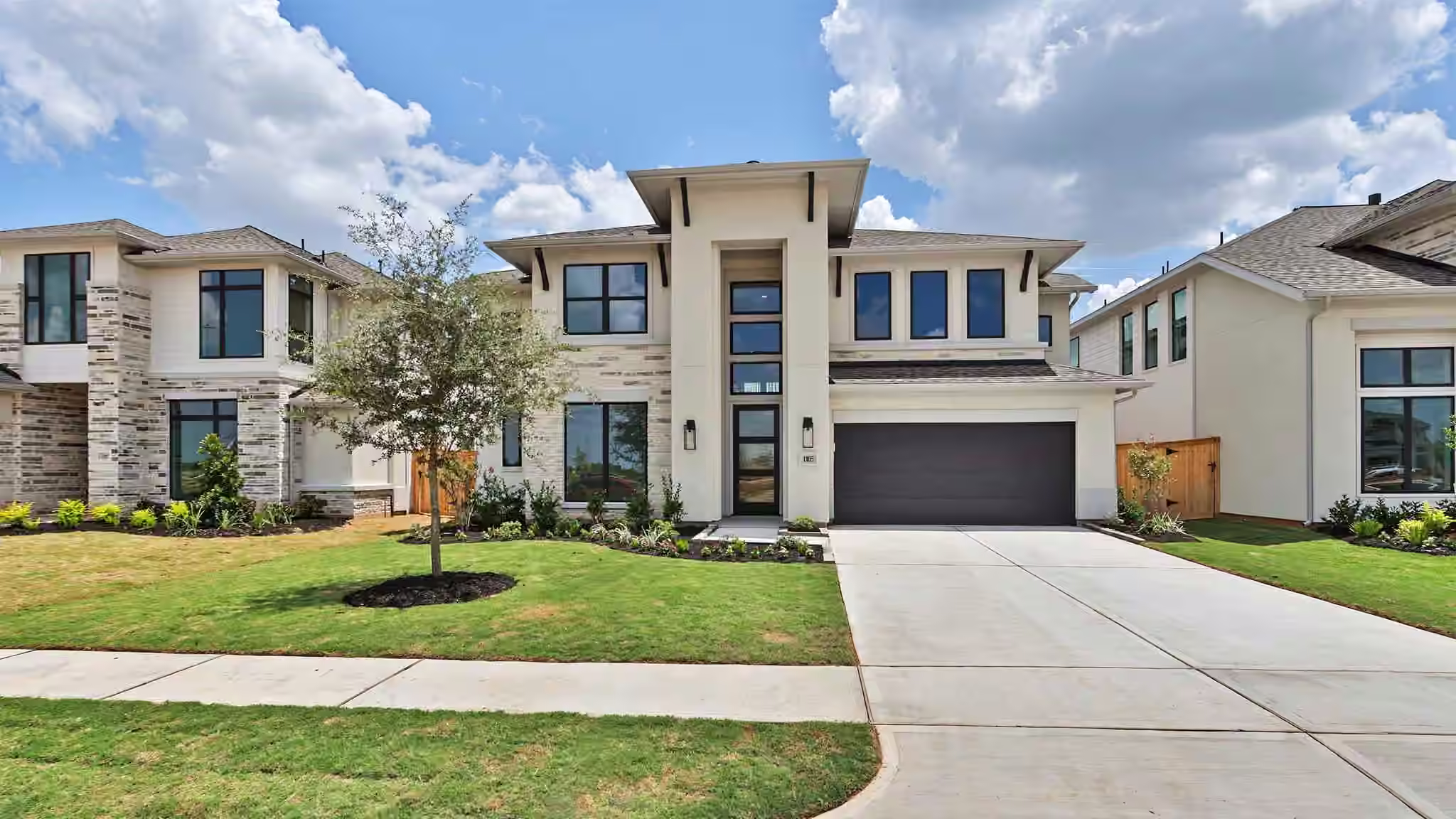Photo 2 of 1105 River Rock Circle, Katy, TX