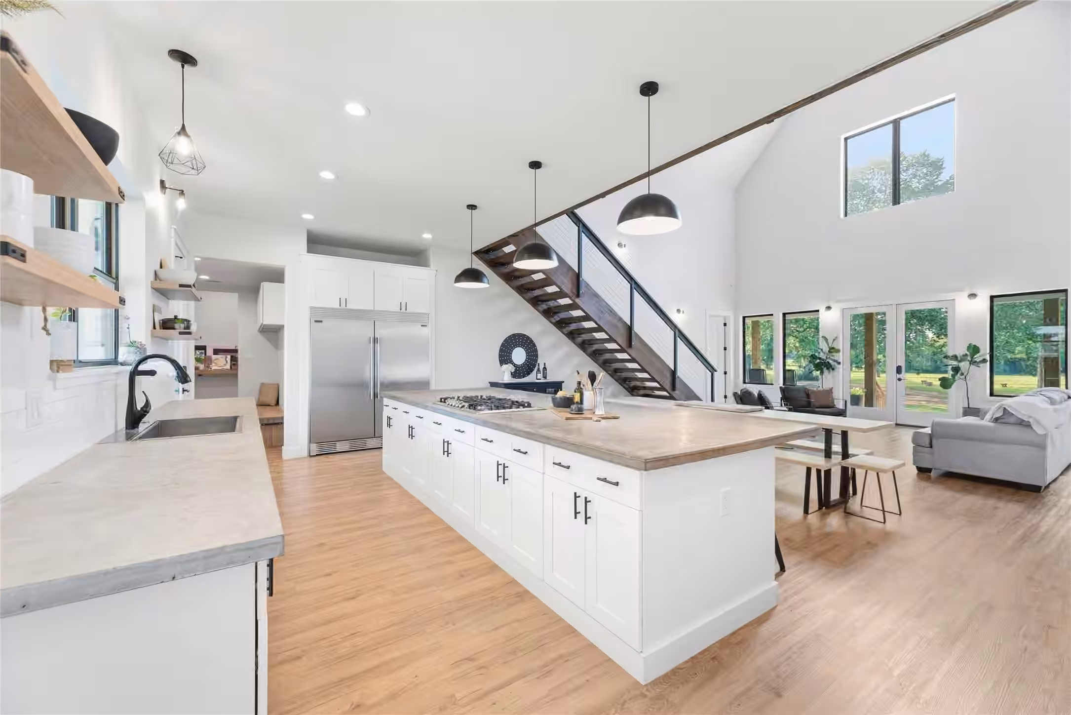 Photo 5 of 1400 Hicks Street, Tomball, TX
