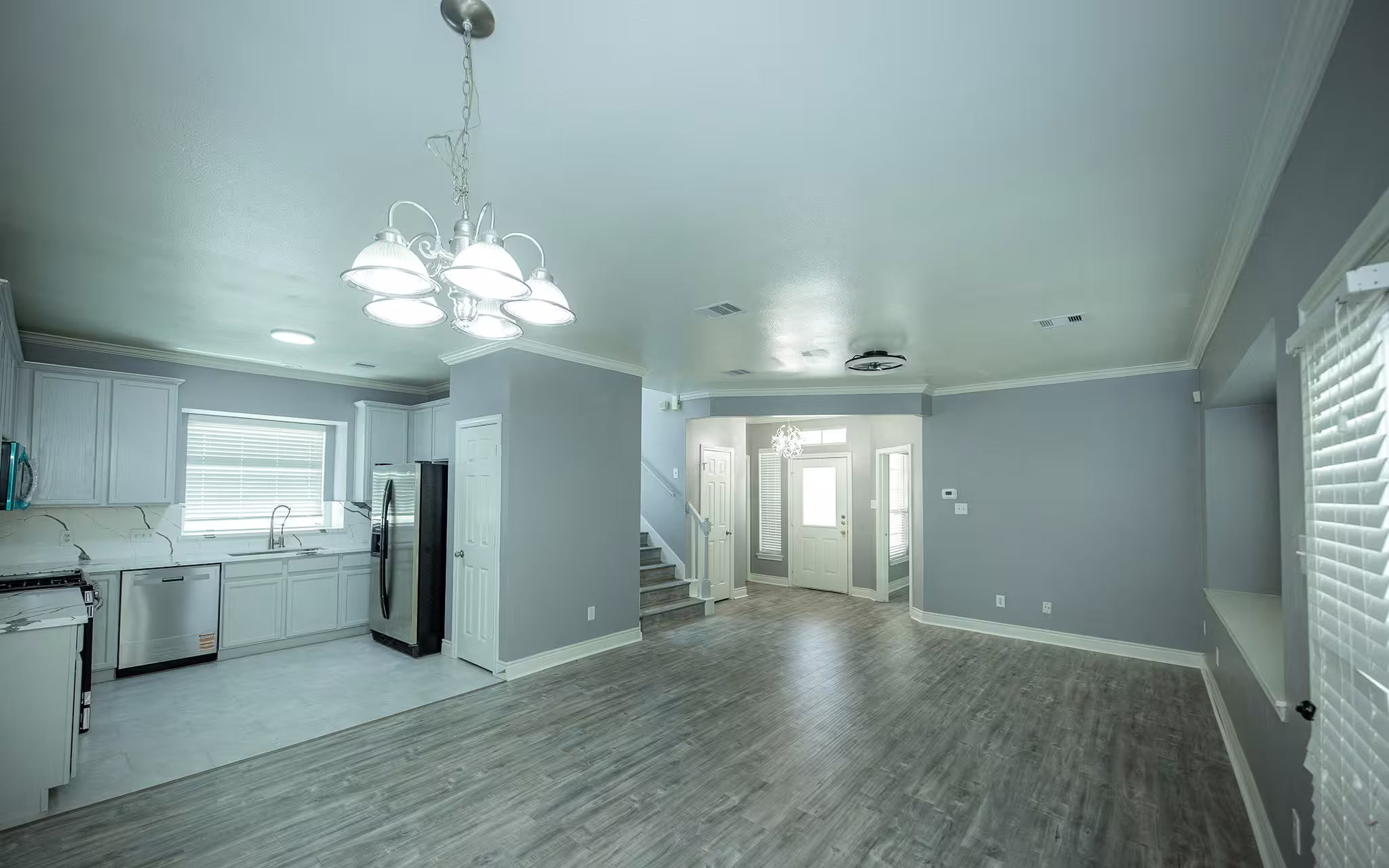 Photo 7 of 14310 Summer Garden Drive, Houston, TX