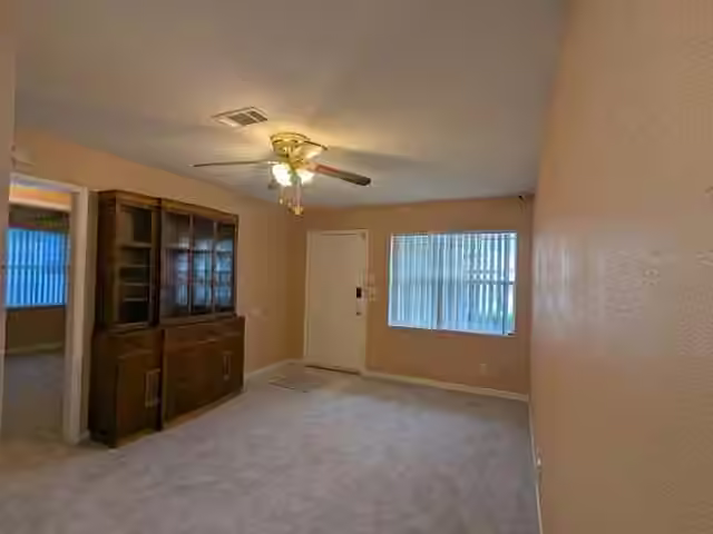 Photo 3 of 4226 Dawson Lane, Houston, TX
