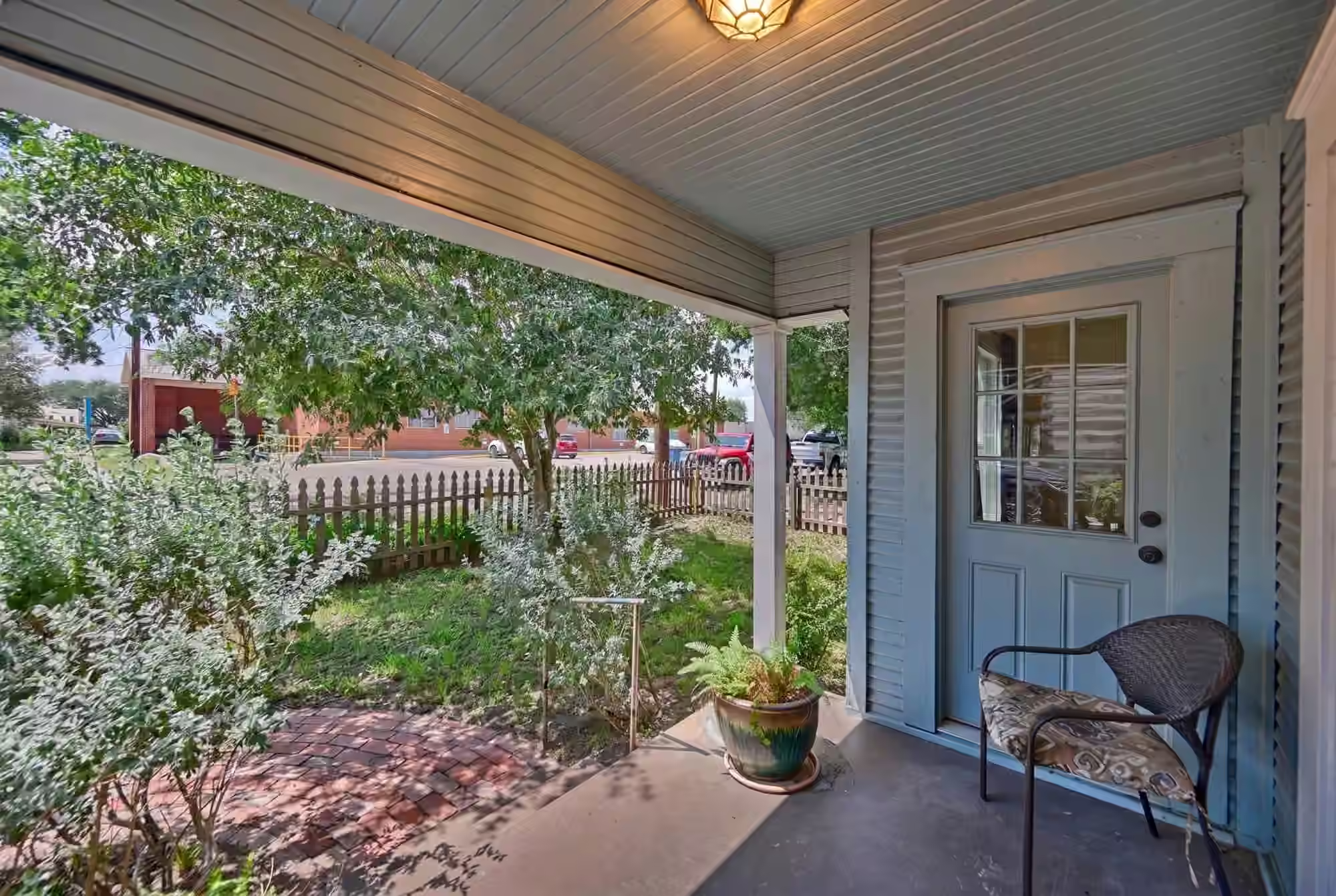 Photo 3 of 23 N Harris Street, Bellville, TX
