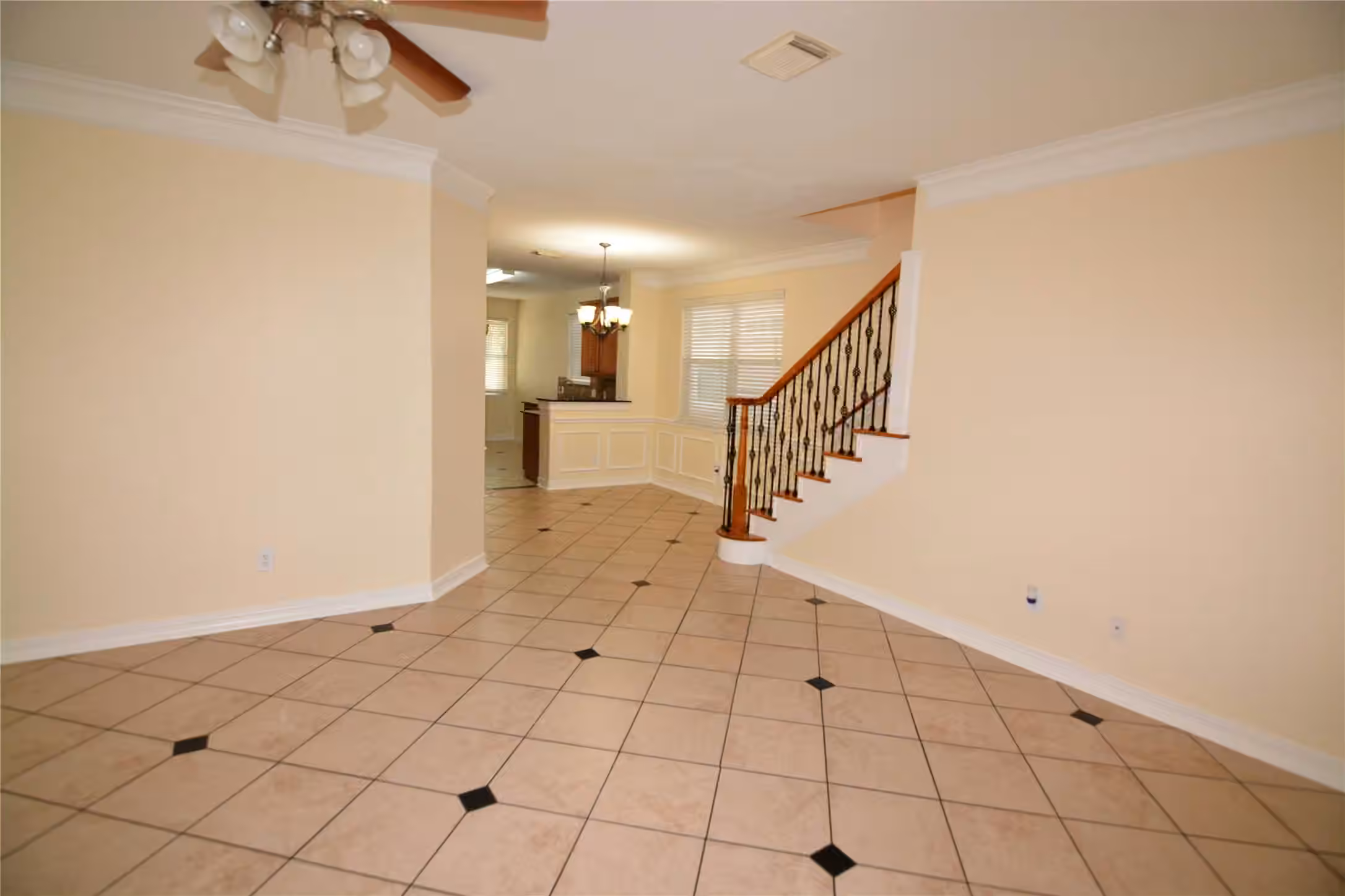 Photo 4 of 10920 Panther Court, Houston, TX