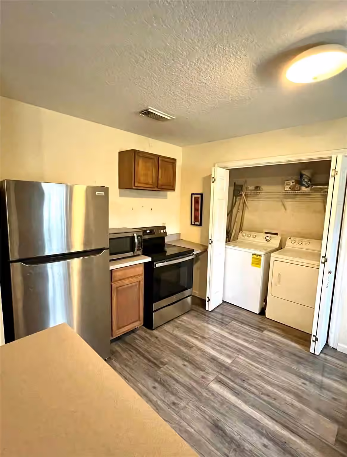 Photo 5 of 50 Sir Gawain Drive S, Bay City, TX