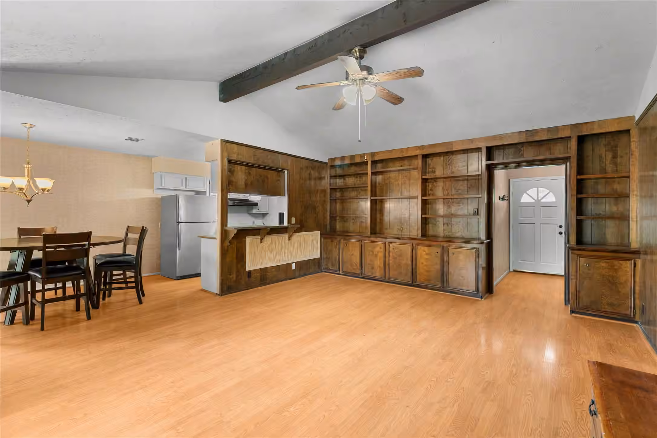 Photo 4 of 5363 Marian Street, Katy, TX