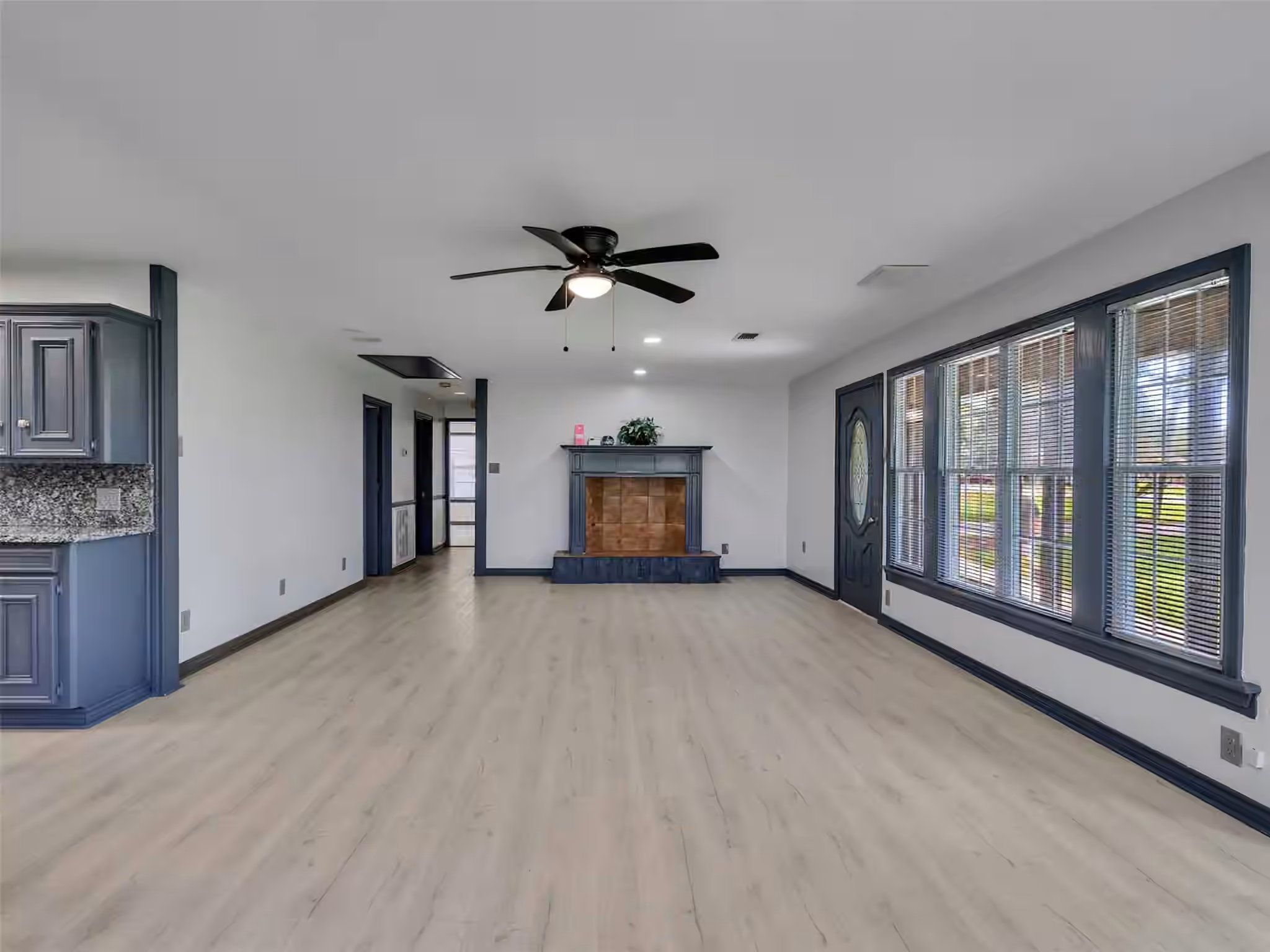 Photo 6 of 2000 Bob Smith Road, Baytown, TX