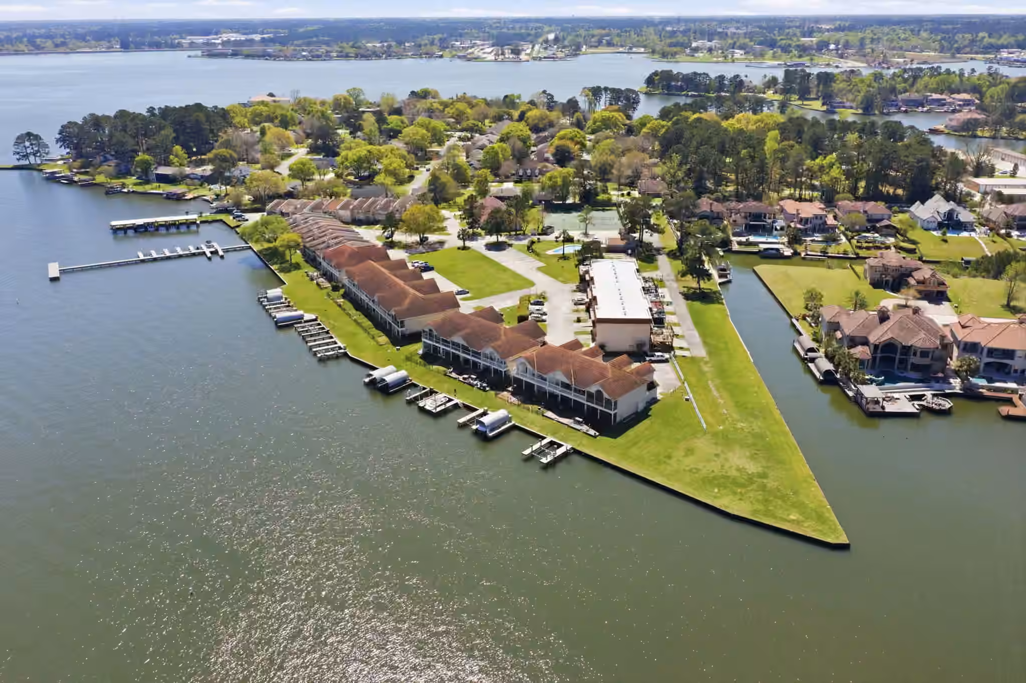 Photo of 2 Regency Point, Montgomery, TX