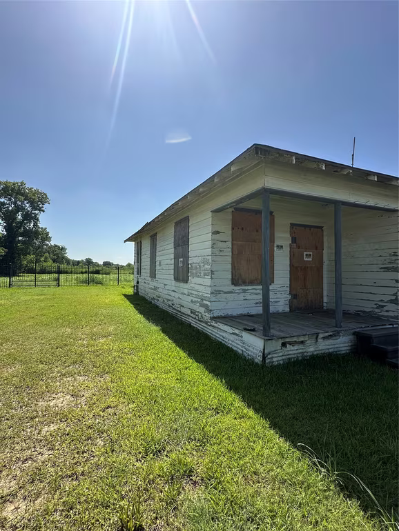 Photo 4 of 10809 Telephone Road, Houston, TX