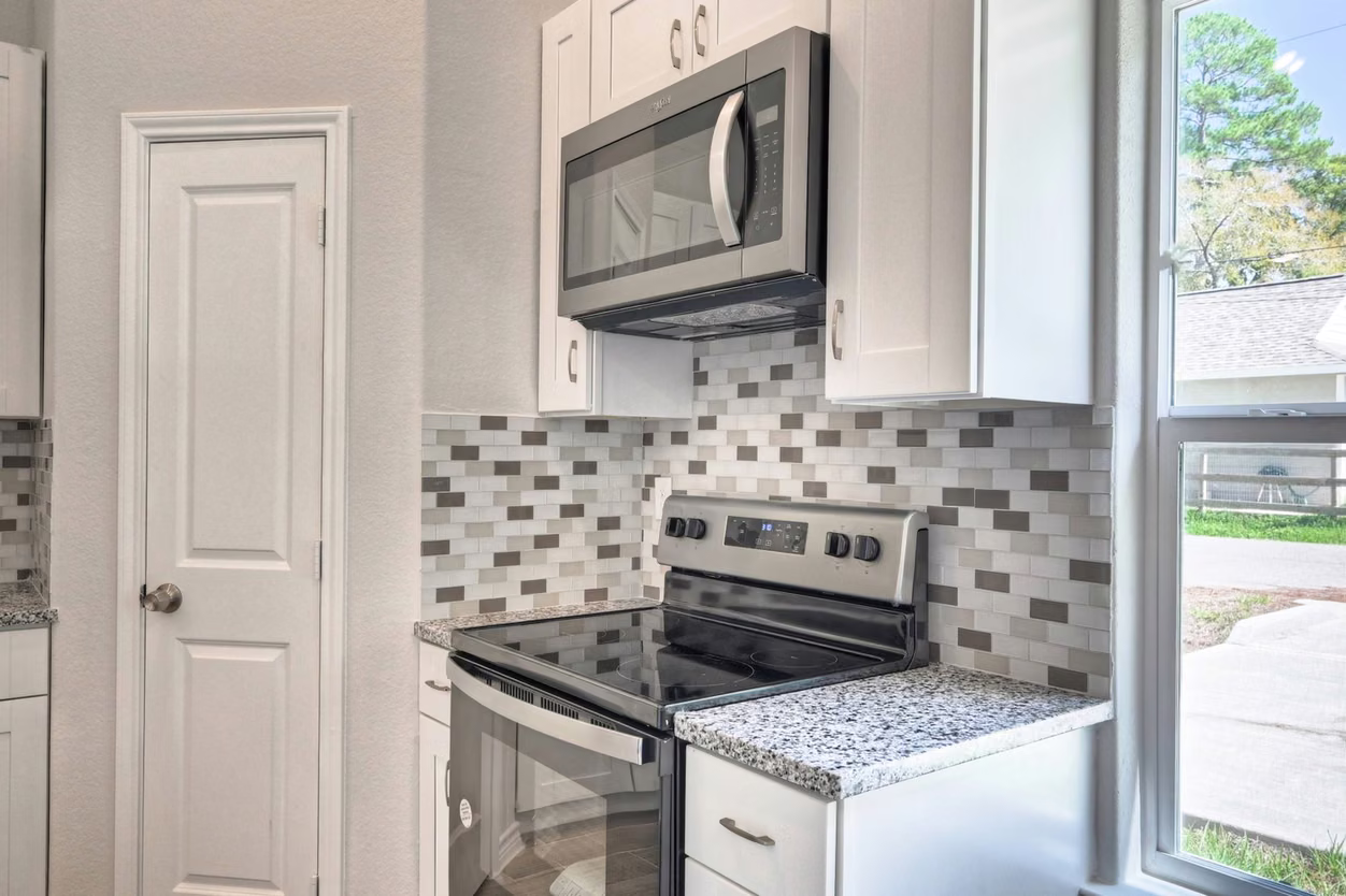 Photo 7 of 11789 WHITE CEDAR, Willis, TX
