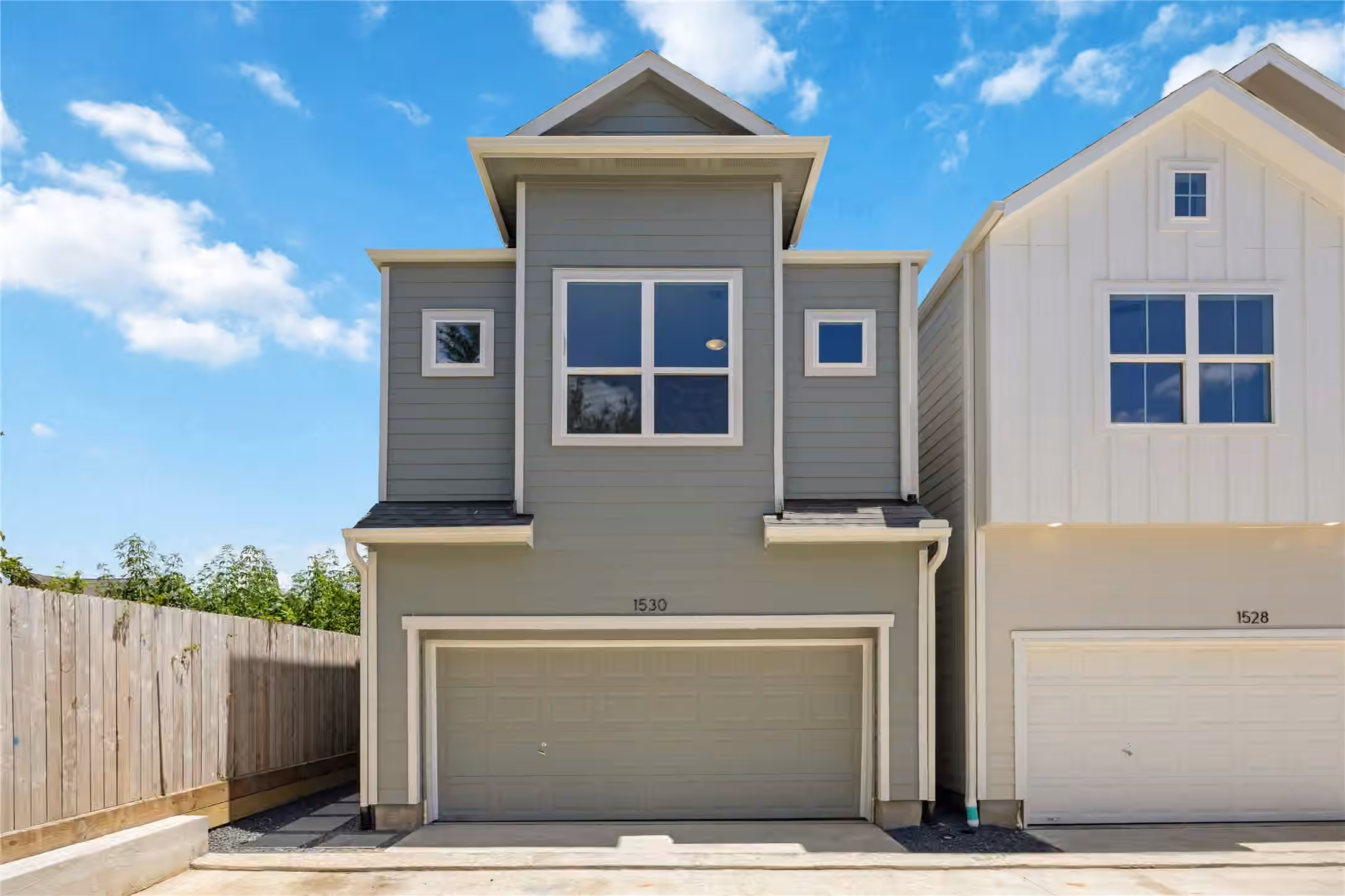 Photo 6 of 1530 W 34th Street, Houston, TX