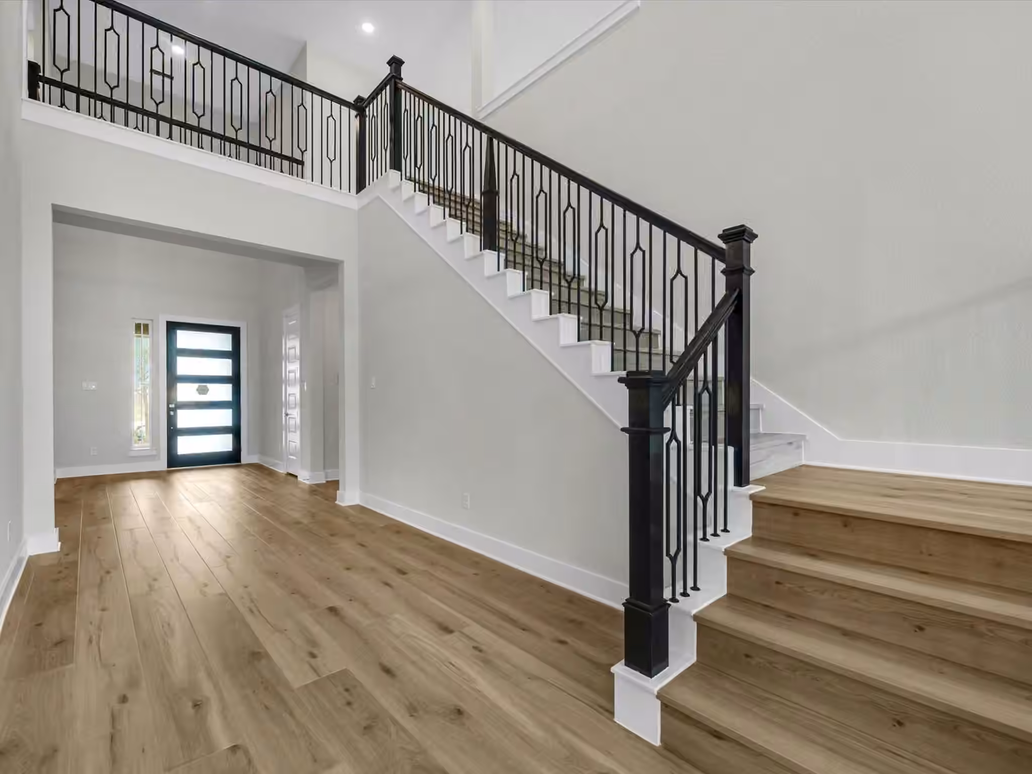 Photo 2 of 19711 Jessica View Circle, Cypress, TX
