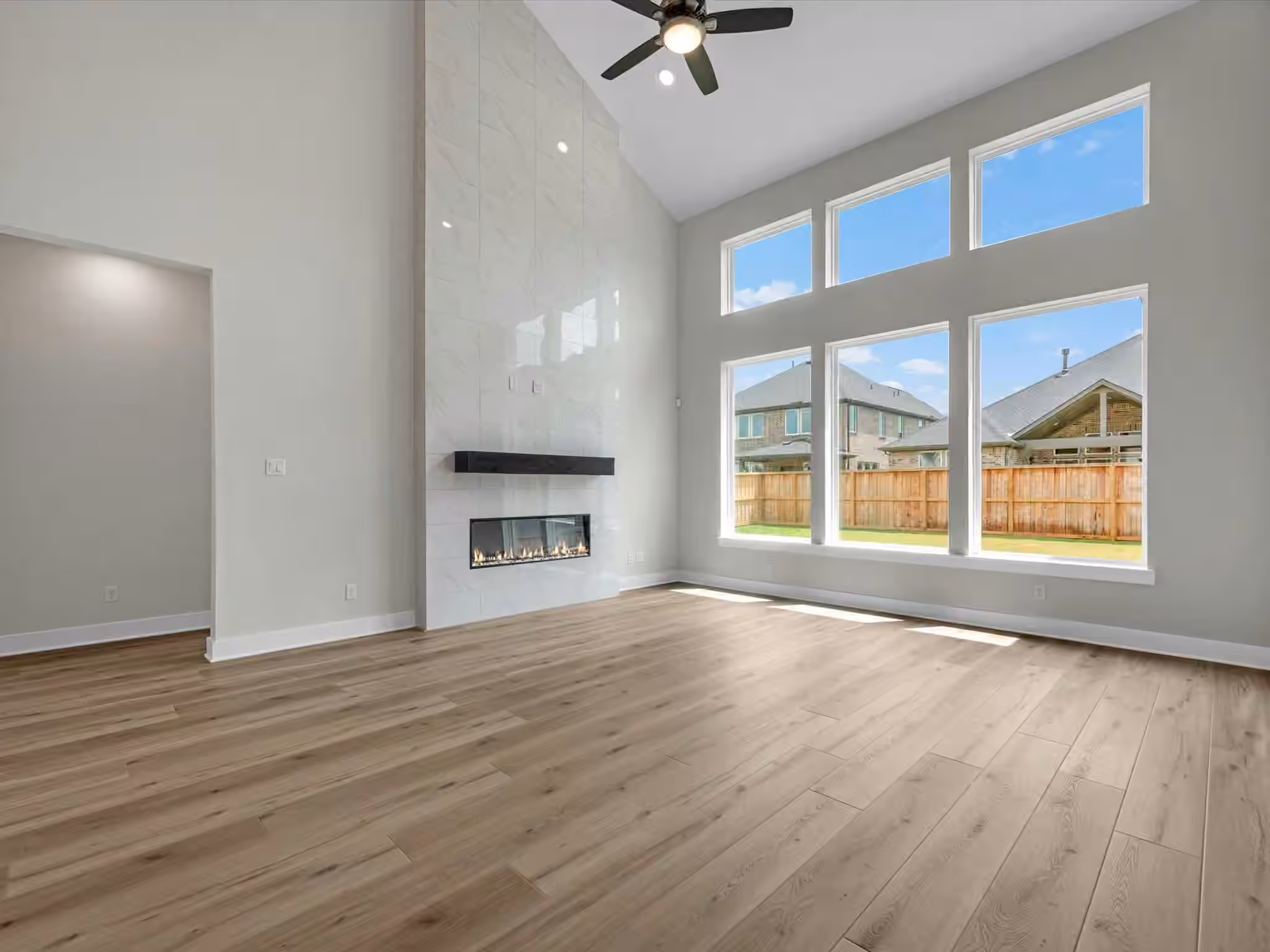 Photo 7 of 19711 Jessica View Circle, Cypress, TX