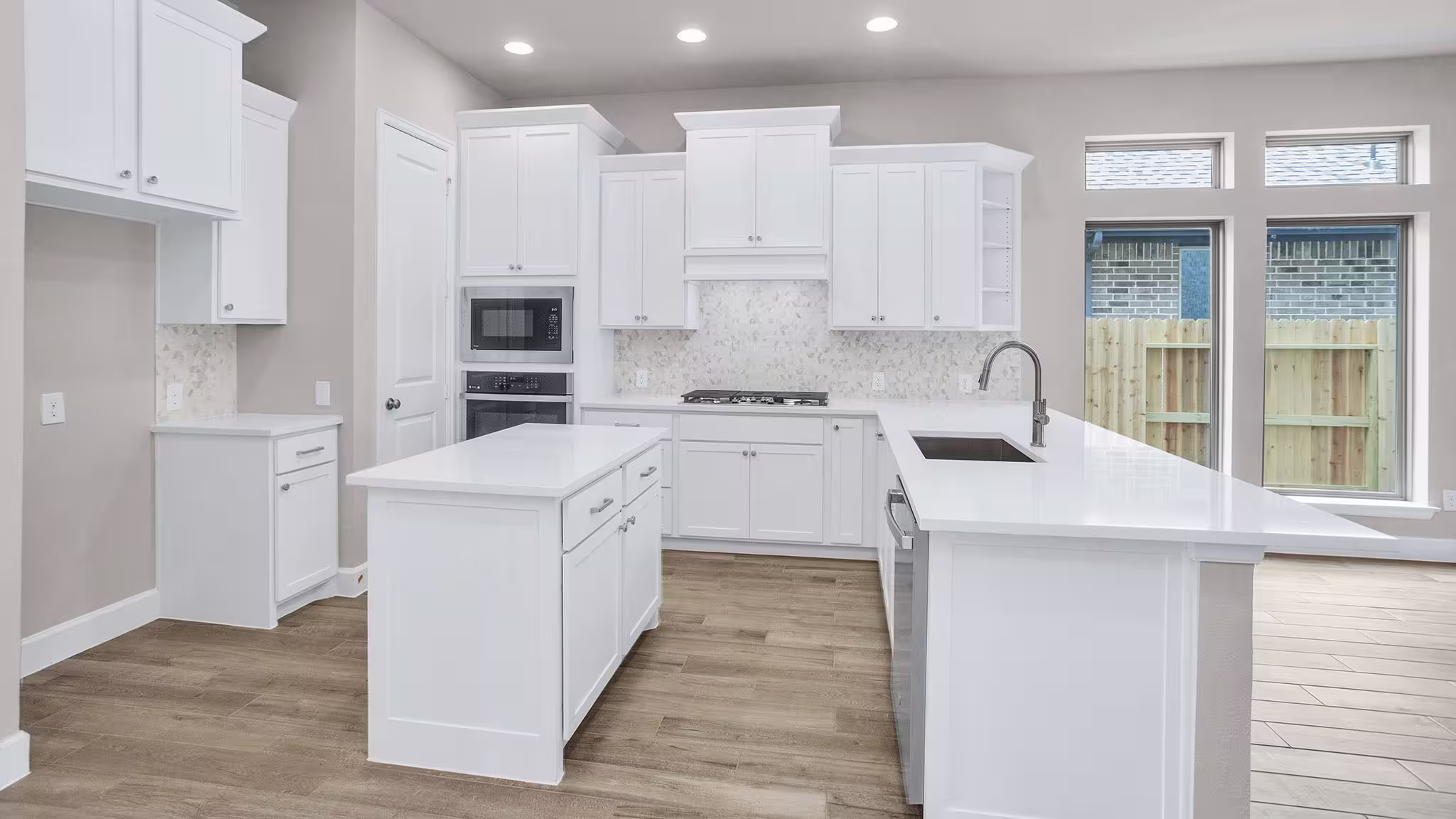 Photo 7 of 15158 London Gavroche Lane, Conroe, TX